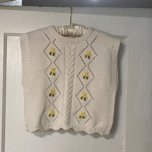 NWT SWEATER VEST